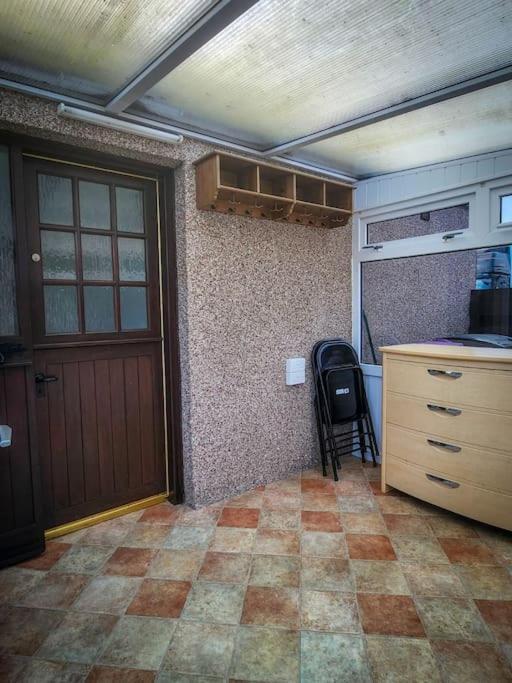 Central 2-Bedroom Bunglow With Double Sofa Bed Carnoustie Zewnętrze zdjęcie