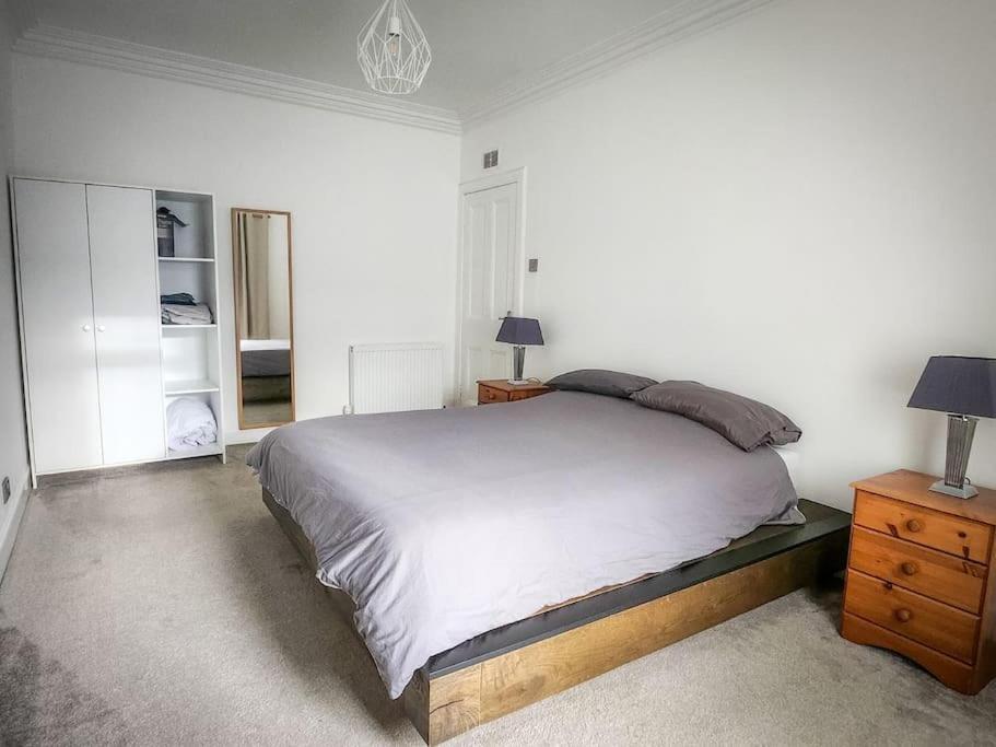 Central 2-Bedroom Bunglow With Double Sofa Bed Carnoustie Zewnętrze zdjęcie